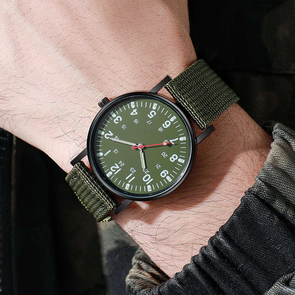 Hommes montres décontracté bra - Solar Powered Watch avis et prix